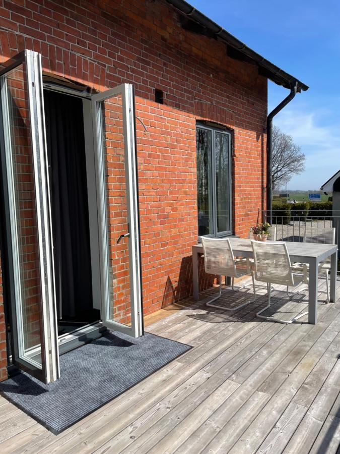 Laegenhet Soeder Om Landsvaegen A Apartamento Skivarp Exterior foto